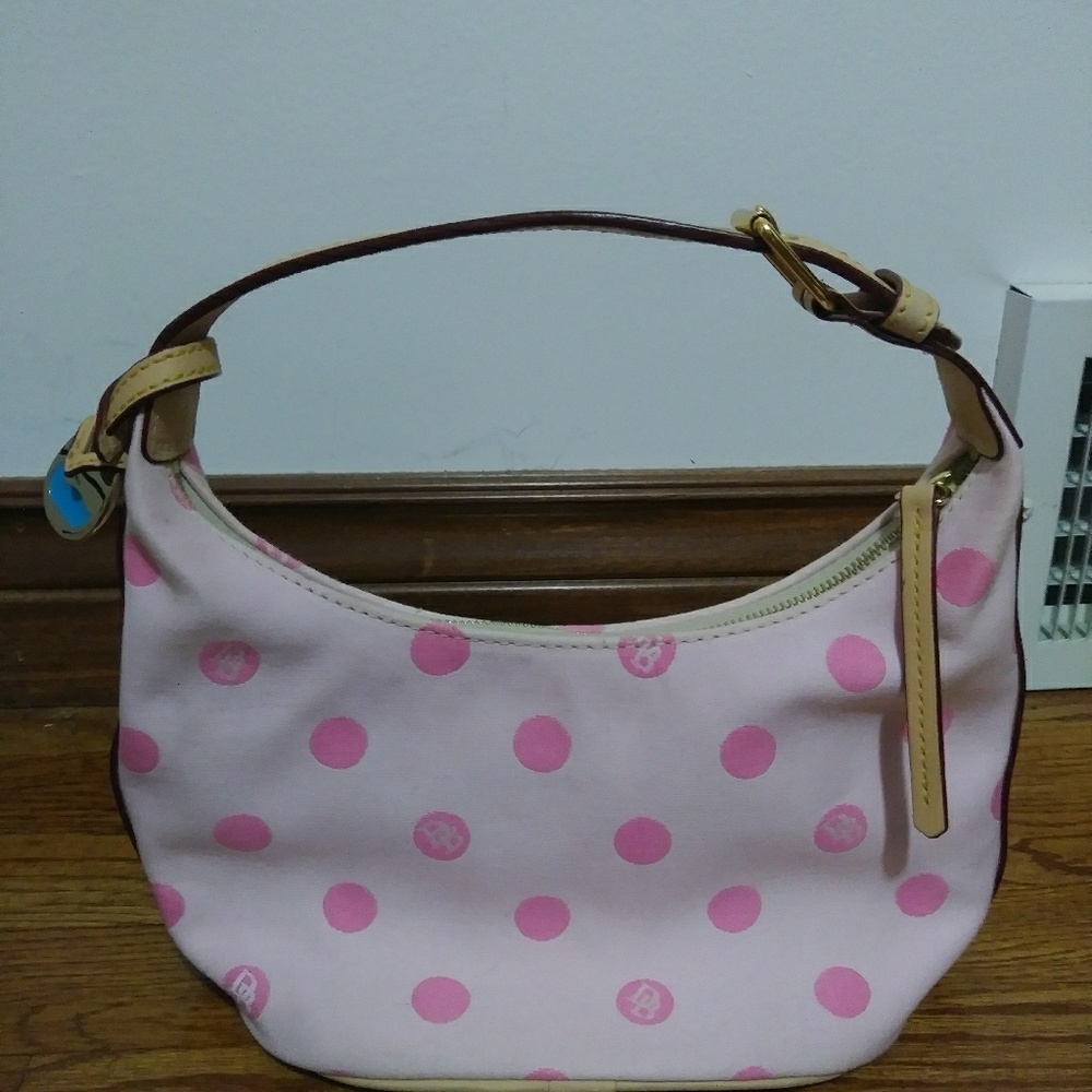 Small Dooney & Bourke Pink Purse